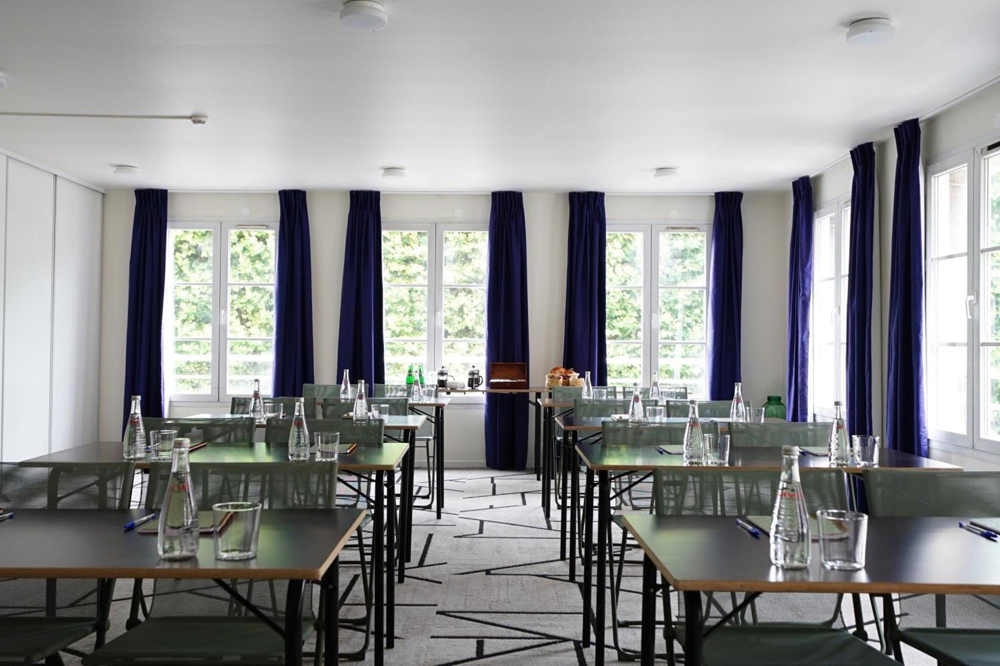Alfred Hotels กงเปียญ ภายนอก รูปภาพ